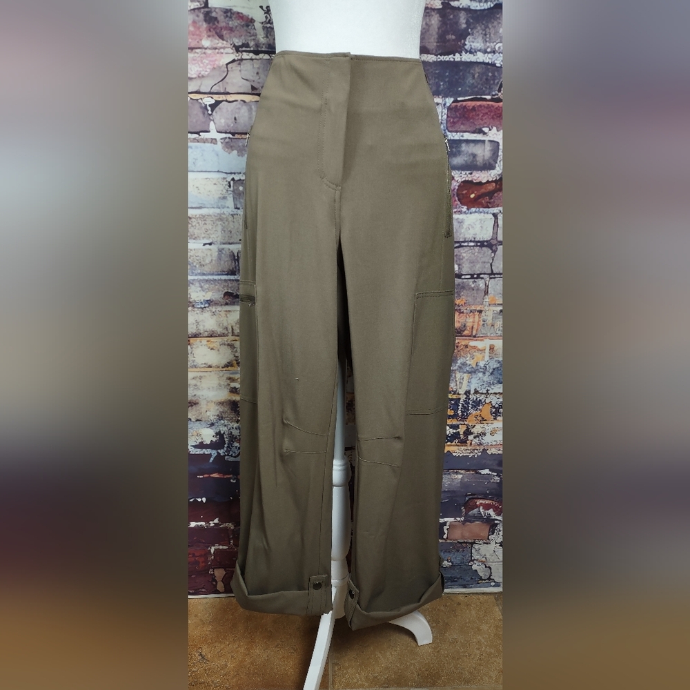 Chico's "Magique" Ultimate Fit Ankle Pants